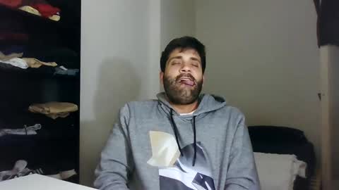 Snapshot of italianboybcn chatting on 03-06-25, 03:24 italianboybcn online show from 03-06-25, 03:24