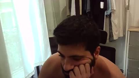 Snapshot of italianboybcn chatting on 09-17-25, 06:37 italianboybcn online show from 09-17-25, 06:37