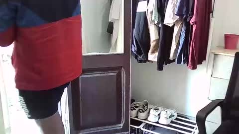 Snapshot of italianboybcn chatting on 11-02-25, 10:28 italianboybcn online show from 11-02-25, 10:28