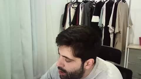 italianboybcn online show from 01-19-26, 09:46
