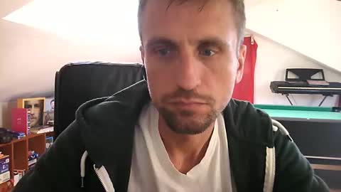 italiano116116 online show from 04-30-26, 01:06