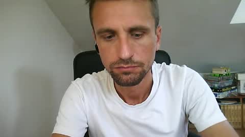 Snapshot of italiano116116 chatting on 06-30-26, 08:26 italiano116116 online show from 06-30-26, 08:26