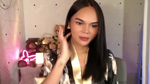 Snapshot of itgirl_cathy chatting on 02-13-25, 10:22 CathCathy online show from 02-13-25, 10:22