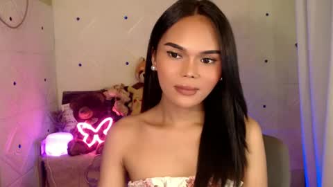 Snapshot of itgirl_cathy chatting on 02-14-25, 10:36 CathCathy online show from 02-14-25, 10:36