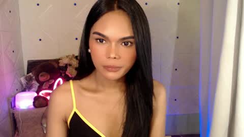 Snapshot of itgirl_cathy chatting on 02-15-25, 11:14 CathCathy online show from 02-15-25, 11:14