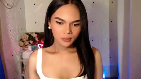 Snapshot of itgirl_cathy chatting on 02-22-25, 11:46 CathCathy online show from 02-22-25, 11:46