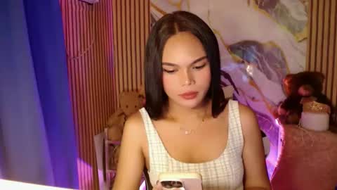 Snapshot of itgirl_cathy chatting on 10-04-25, 06:22 CathCathy online show from 10-04-25, 06:22