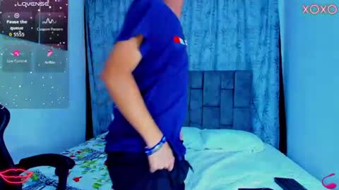 ithan_kingtwin online show from 07-18-26, 07:39