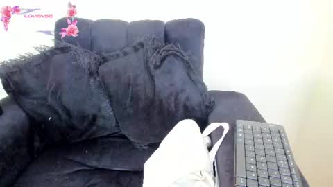 Angelica online show from 06-25-26, 06:45