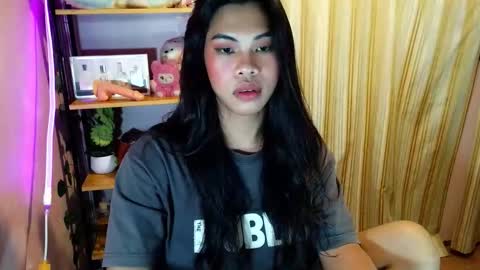 its_chloe20 online show from 06-11-26, 04:38