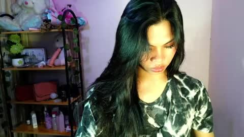 its_chloe20 online show from 07-06-26, 12:24