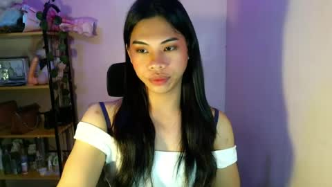 its_chloe20 online show from 07-19-26, 06:33