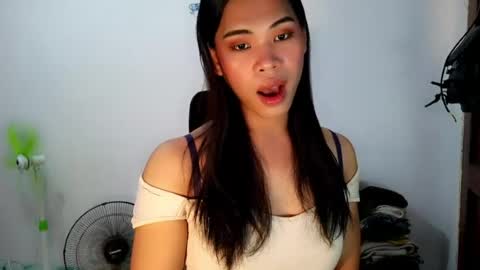 its_chloe20 online show from 07-30-26, 10:14