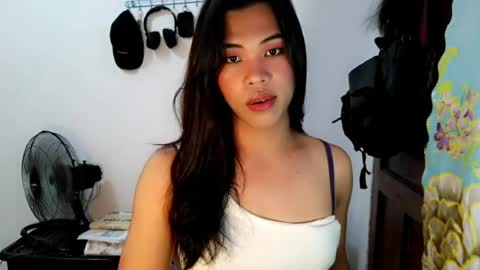 its_chloe20 online show from 08-03-26, 03:49