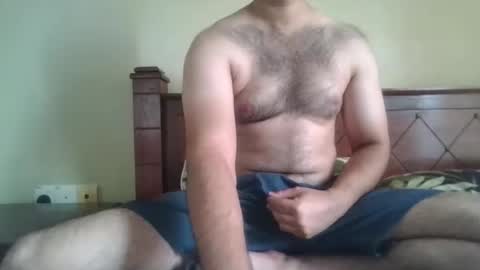 Snapshot of its_me_2323 chatting on 12-02-25, 05:02 its_me_2323 online show from 12-02-25, 05:02