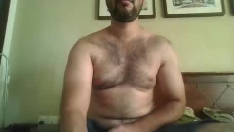 Snapshot of its_me_2323 chatting on 02-25-26, 02:54 its_me_2323 online show from 02-25-26, 02:54