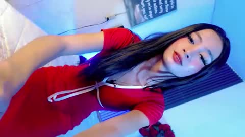 Snapshot of its_me_luna1111 chatting on 02-15-26, 10:58 its_me_luna1111 online show from 02-15-26, 10:58