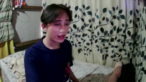 Snapshot of its_saya chatting on 10-21-25, 04:13 its_saya online show from 10-21-25, 04:13