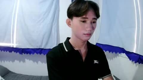 Snapshot of its_saya chatting on 12-22-25, 03:58 its_saya online show from 12-22-25, 03:58