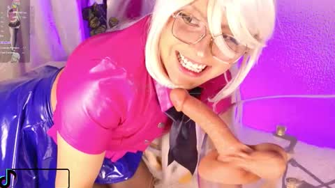 Fansly and Instagram Its vero   online show from 11-07-25, 10:32