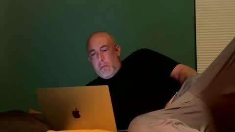 Snapshot of itsanexperiment chatting on 02-24-26, 07:06 itsanexperiment online show from 02-24-26, 07:06