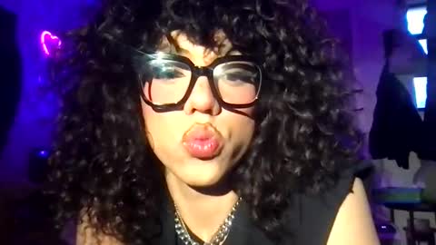 itsariessecrets online show from 02-01-25, 12:07