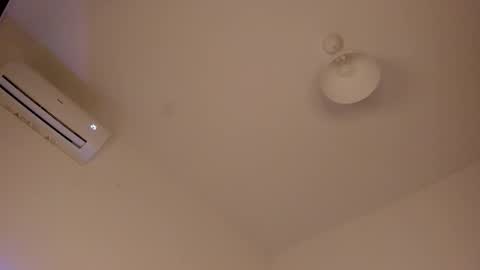 Isabella online show from 10-30-25, 04:30