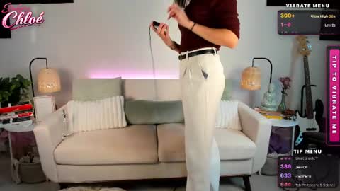 itschloelaurent online show from 06-27-26, 05:18