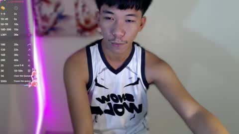 Snapshot of itsme_cxhennn chatting on 10-29-25, 07:32 itsme_cxhennn online show from 10-29-25, 07:32