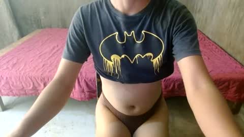 Snapshot of itsmelily05 chatting on 07-09-26, 02:59 itsmelily05 online show from 07-09-26, 02:59