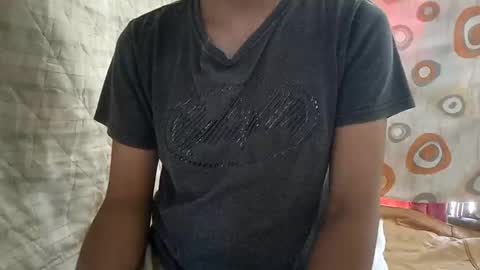 Snapshot of itsmelily05 chatting on 07-17-26, 01:56 itsmelily05 online show from 07-17-26, 01:56