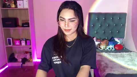 Snapshot of itsmesianaa29 chatting on 02-09-25, 04:40 Siana online show from 02-09-25, 04:40
