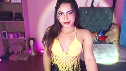 Snapshot of itsmesianaa29 chatting on 02-17-25, 12:27 Siana online show from 02-17-25, 12:27