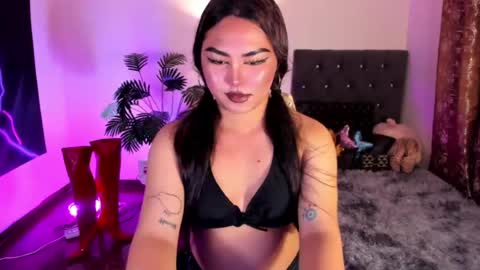 Siana online show from 06-13-26, 12:36