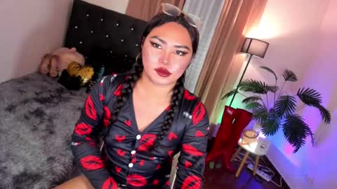 Siana online show from 06-27-26, 05:18