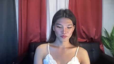 Snapshot of itsmeyourgirl_philopoiter chatting on 10-20-25, 08:37 Jayve online show from 10-20-25, 08:37