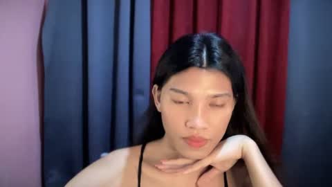 Snapshot of itsmeyourgirl_philopoiter chatting on 11-20-25, 02:06 Jayve online show from 11-20-25, 02:06