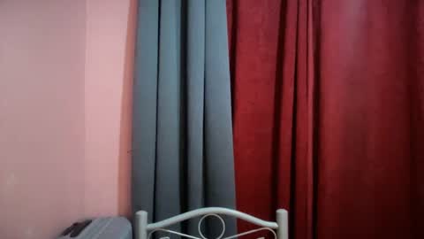 Snapshot of itsmeyourgirl_philopoiter chatting on 11-26-25, 10:27 Jayve online show from 11-26-25, 10:27