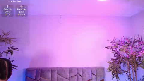 Snapshot of itsmroom chatting on 11-24-25, 01:11 itsmroom online show from 11-24-25, 01:11