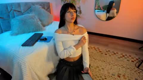 Snapshot of itsmroom chatting on 01-19-26, 01:37 itsmroom online show from 01-19-26, 01:37