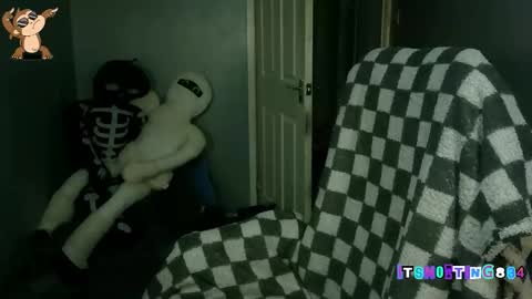    online show from 11-05-25, 07:58