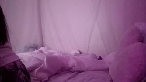 Snapshot of itspersialove chatting on 10-15-25, 08:36 itspersialove online show from 10-15-25, 08:36