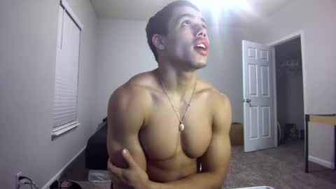 Snapshot of itstarzan chatting on 12-21-24, 11:13 TARZAN online show from 12-21-24, 11:13