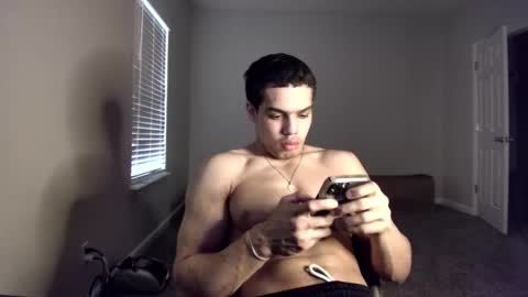 Snapshot of itstarzan chatting on 12-25-24, 07:02 TARZAN online show from 12-25-24, 07:02