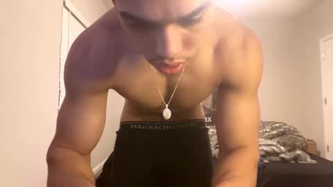 Snapshot of itstarzan chatting on 02-13-25, 12:24 TARZAN online show from 02-13-25, 12:24