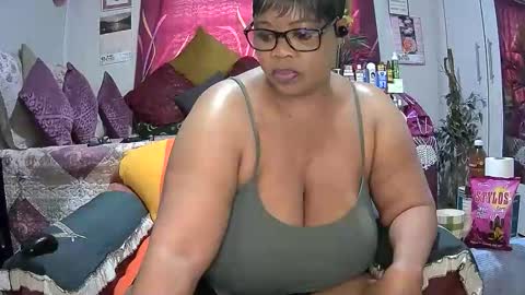 itumeleng74 online show from 09-20-25, 06:25