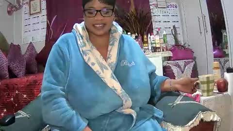itumeleng74 online show from 05-20-26, 08:26