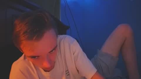 itzd123 online show from 04-28-26, 05:01