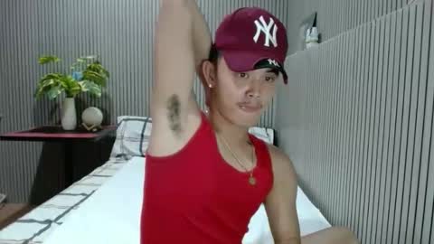 Snapshot of itzme_dex chatting on 03-28-26, 04:17 itzme_dex online show from 03-28-26, 04:17