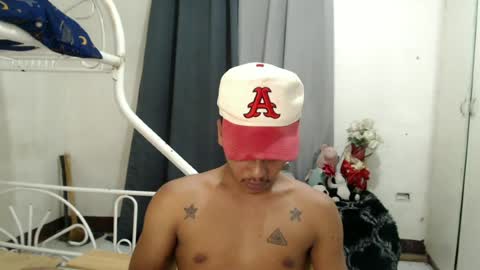 Jhonfred online show from 06-19-26, 02:21